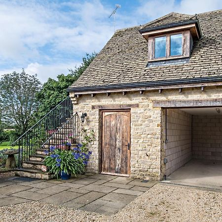 Exquisite Coach House Near Silverstone & Stowe Apartment Бъкингам Екстериор снимка